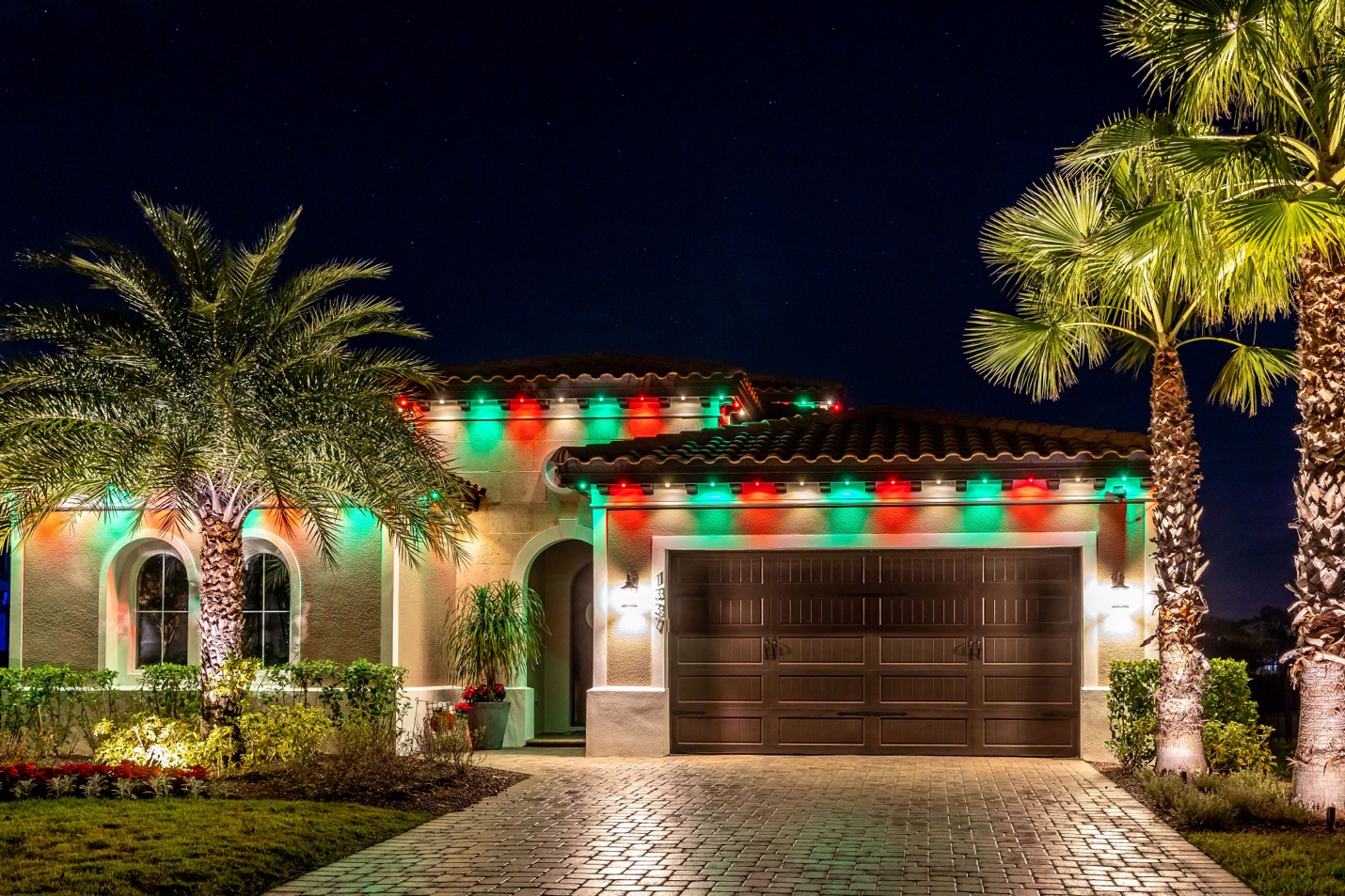 A house with Christmas lights
